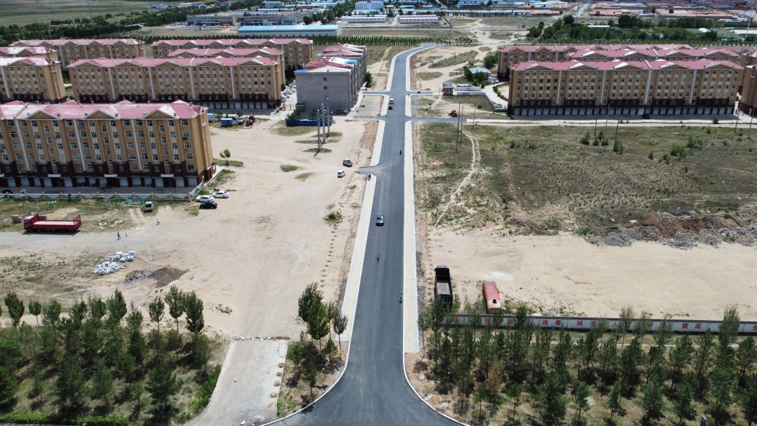 城建集团组织实施的小街巷维修改造工程一标段全面完工，打造属于市民的“幸福巷”